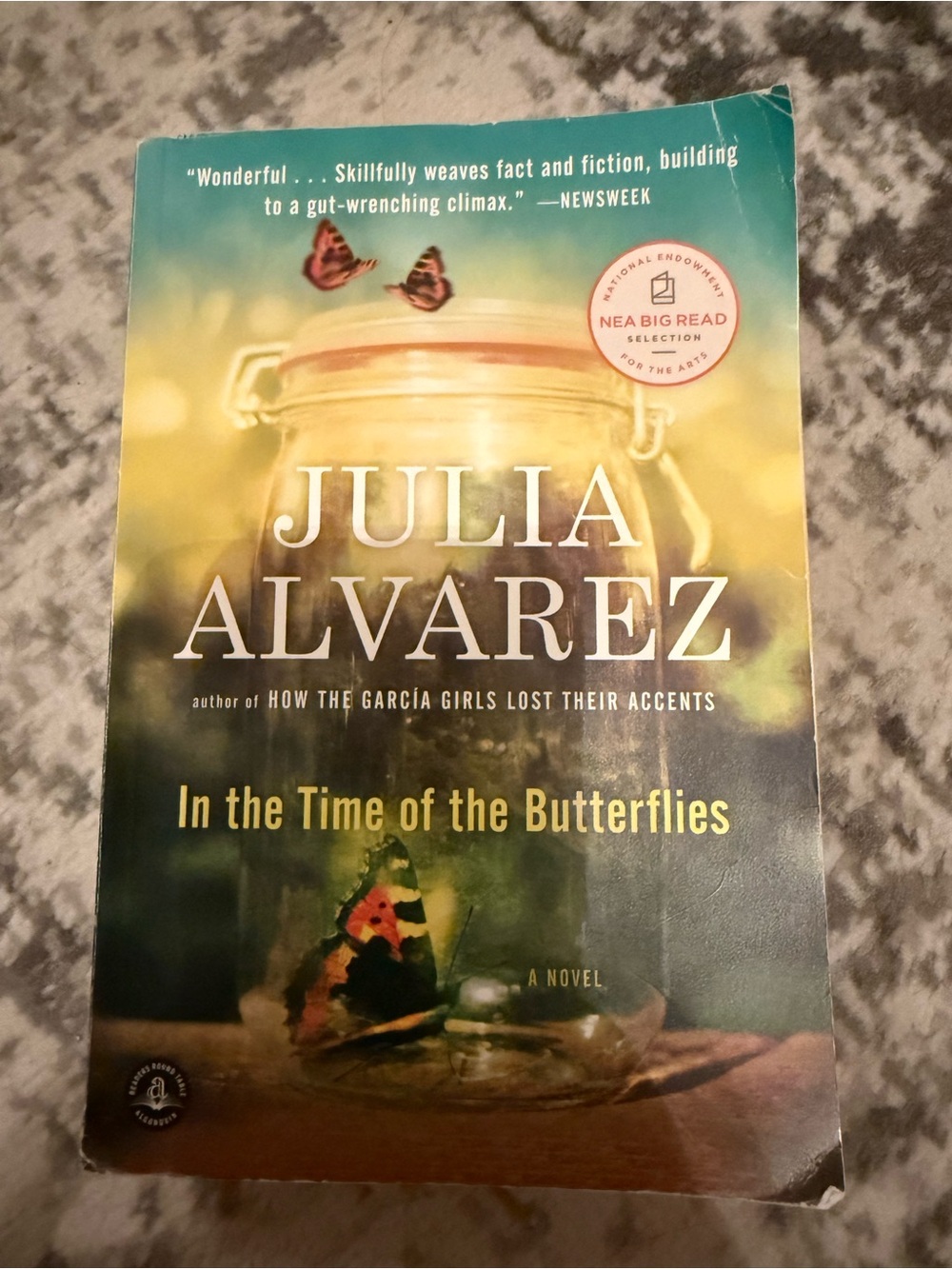 Books - Picture 4 of 7